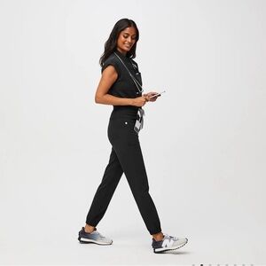 FIGS Rafaela Cargo ScrubJumpsuit XXS